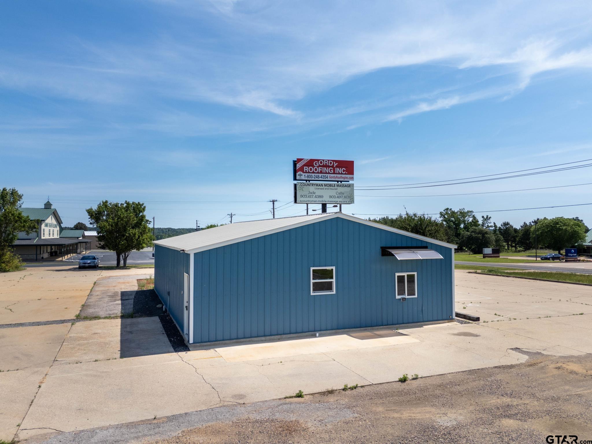 2370 S FM 2869