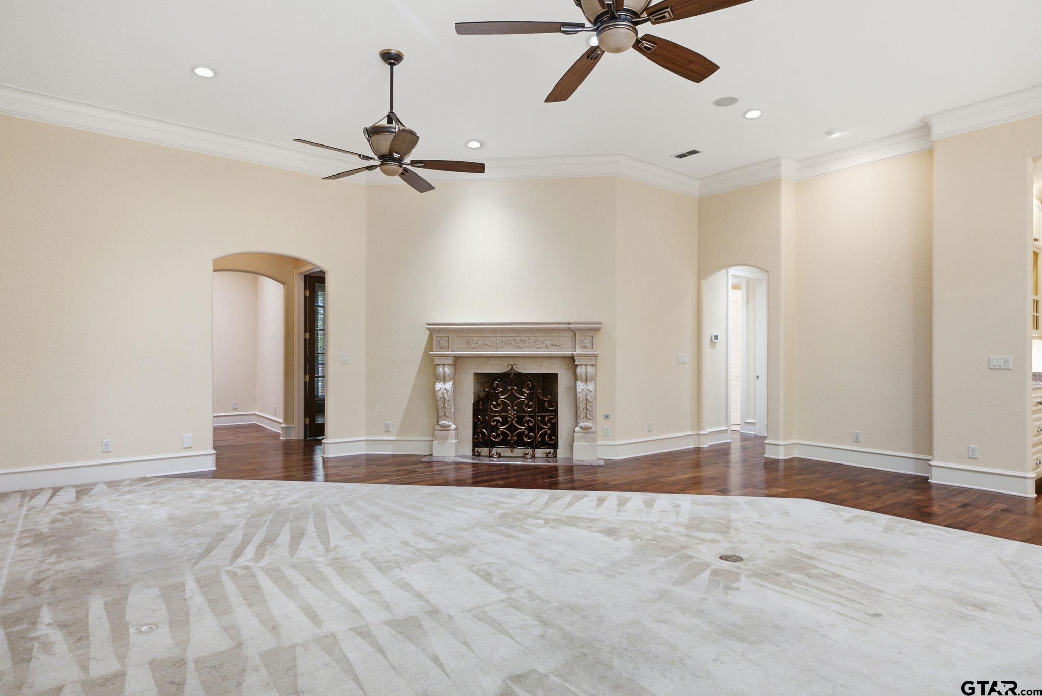 2030 Equestrian Ln.