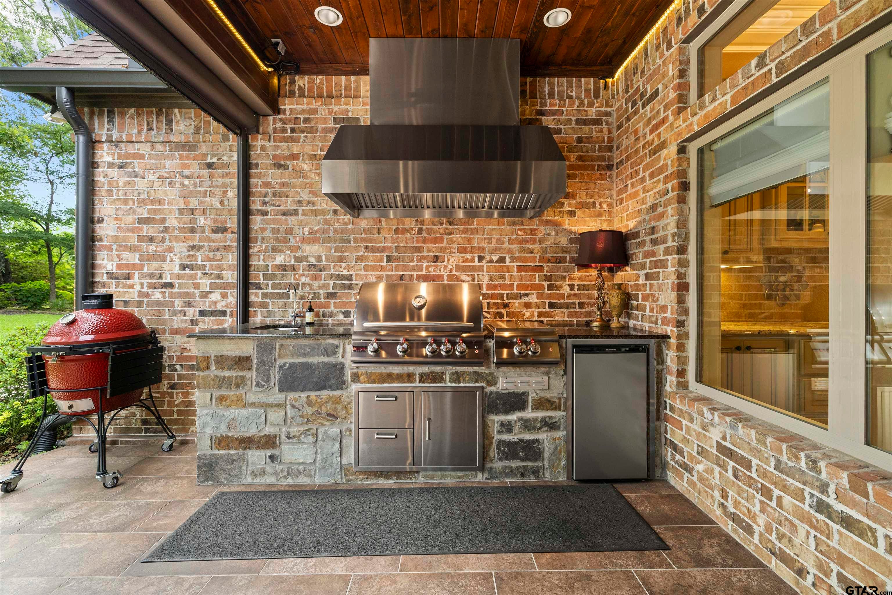 1539 Cooks Crossing