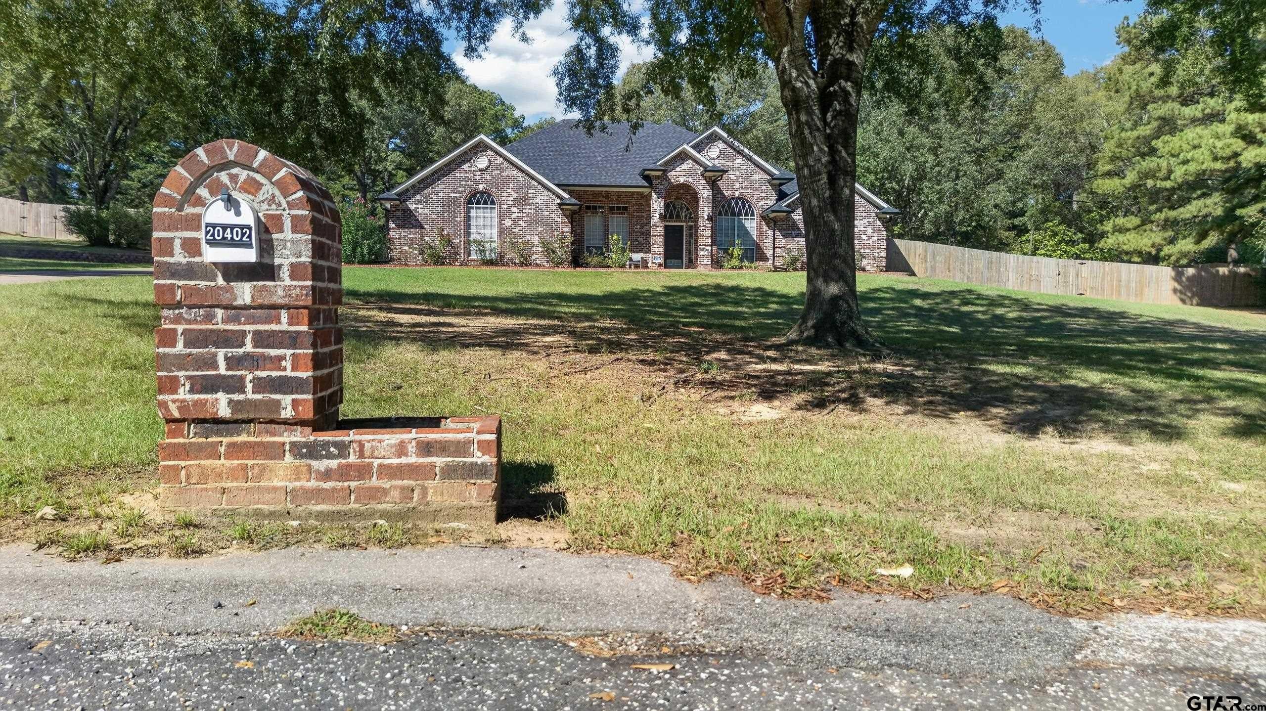 20402 Ashley Cir