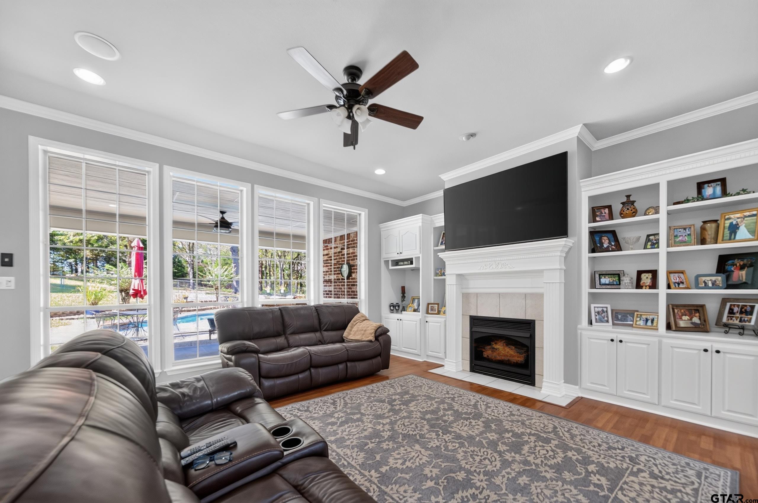 20402 Ashley Cir