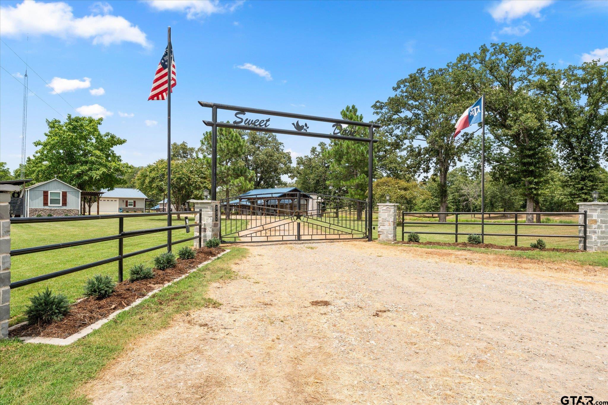 992 RS County Road 4325