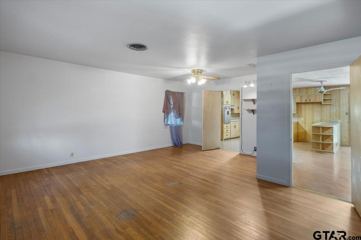 1704 W Duval Street