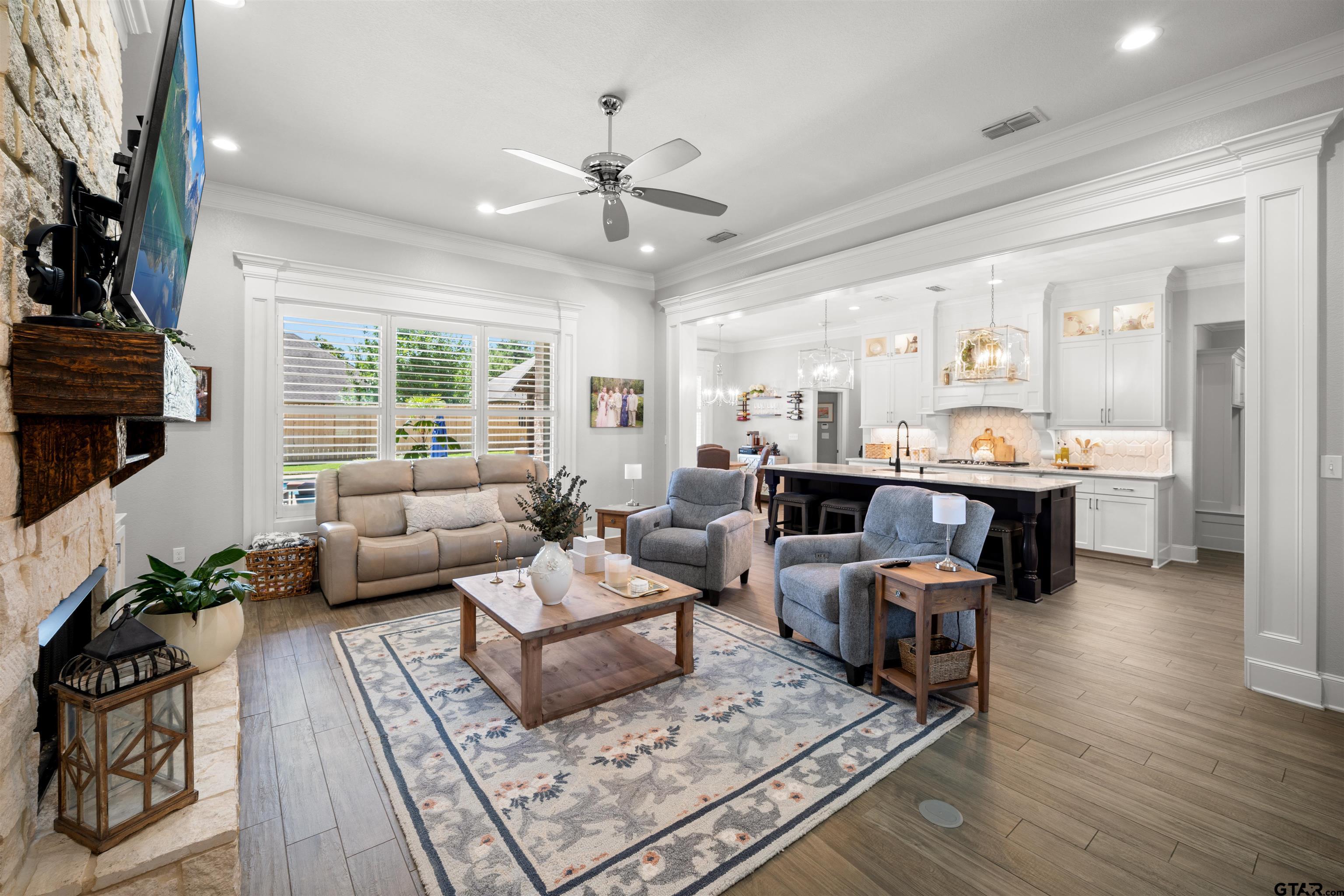 4255 Chapel Ridge