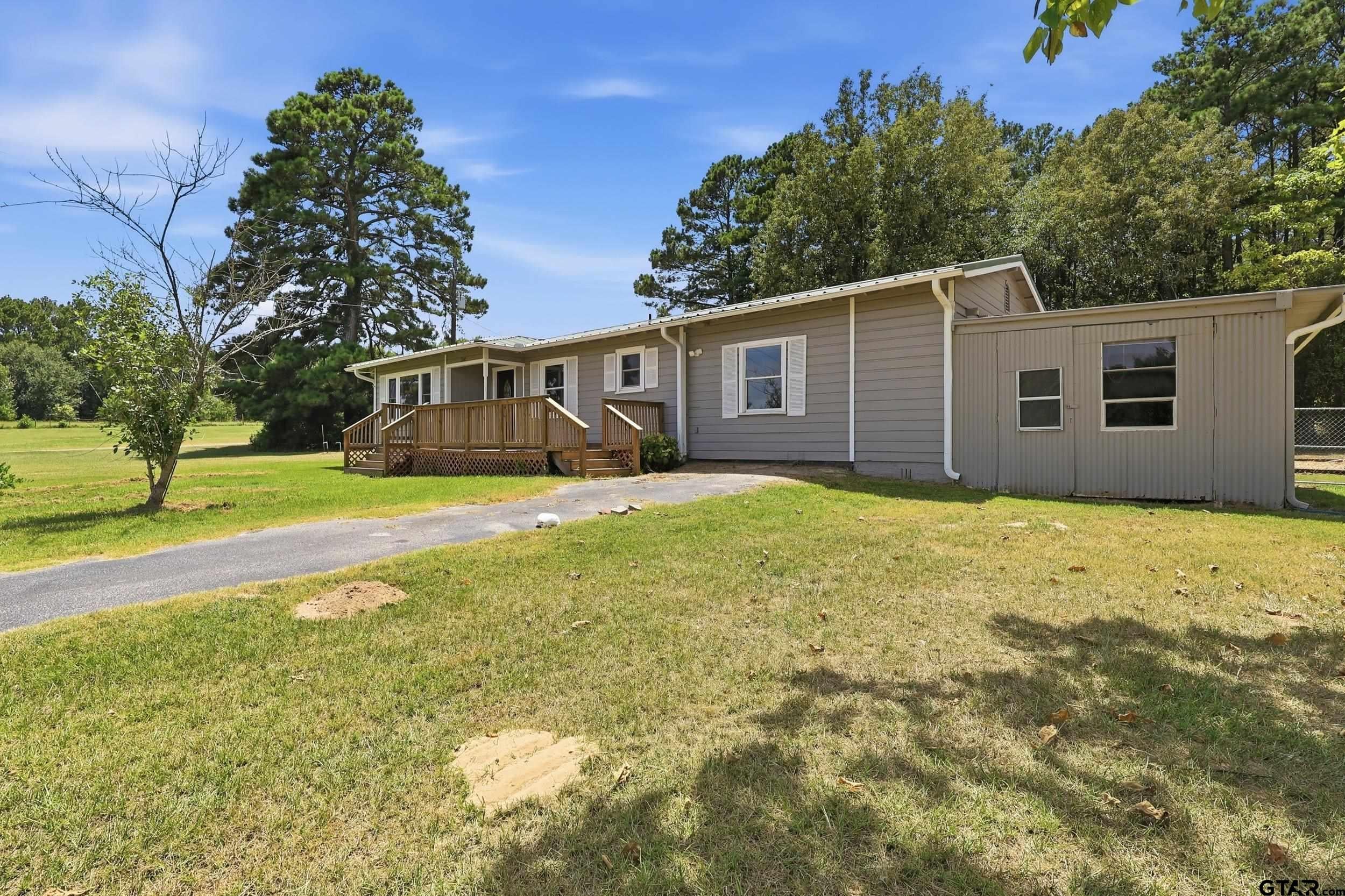 3647 US HWY 271 N