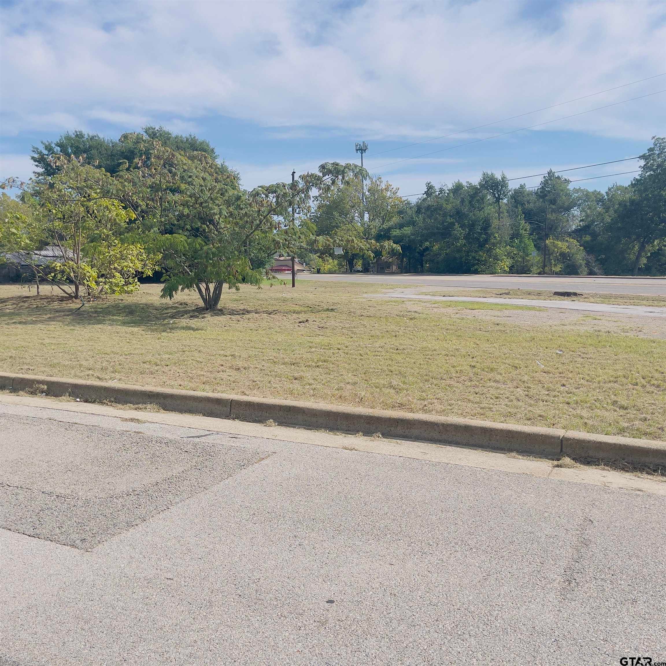 2927 Frankston Hwy