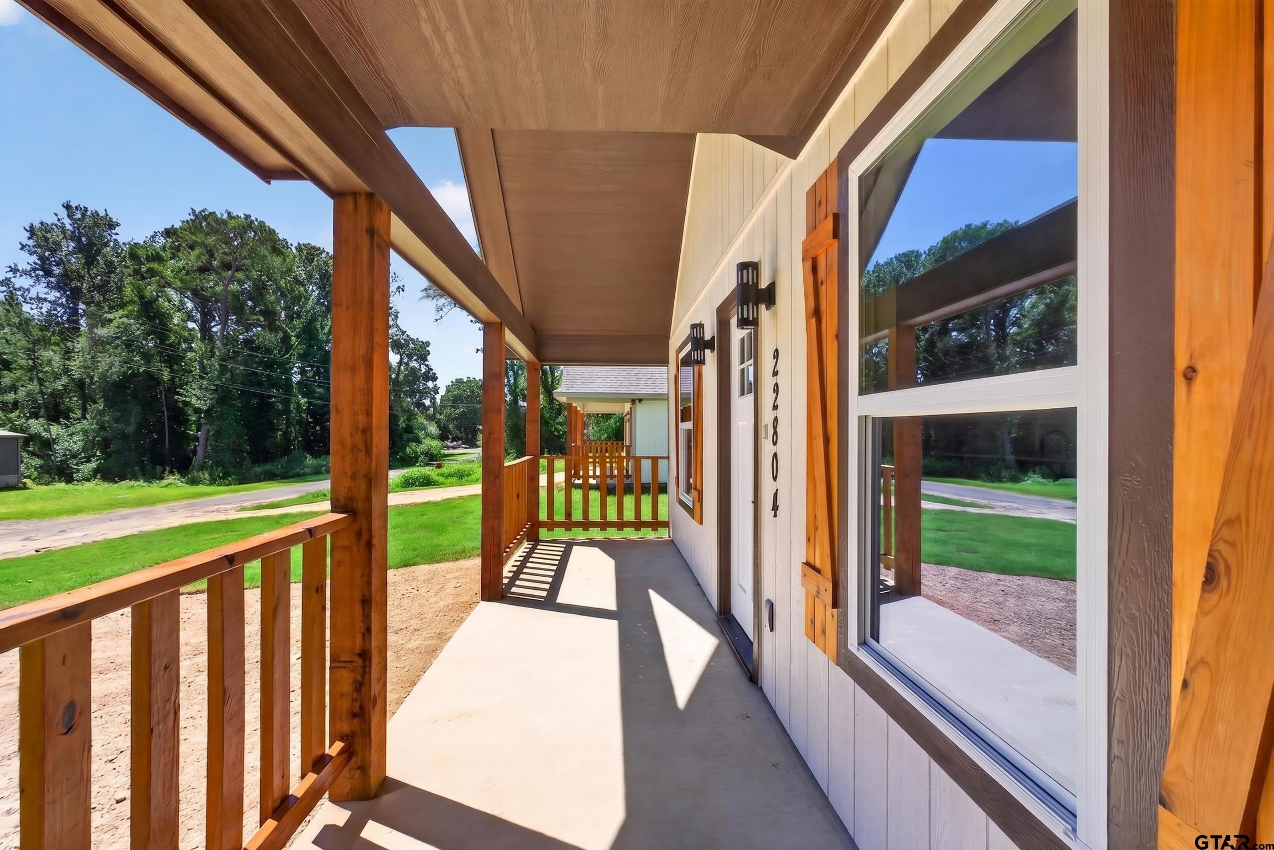 22804 Creekwood Dr