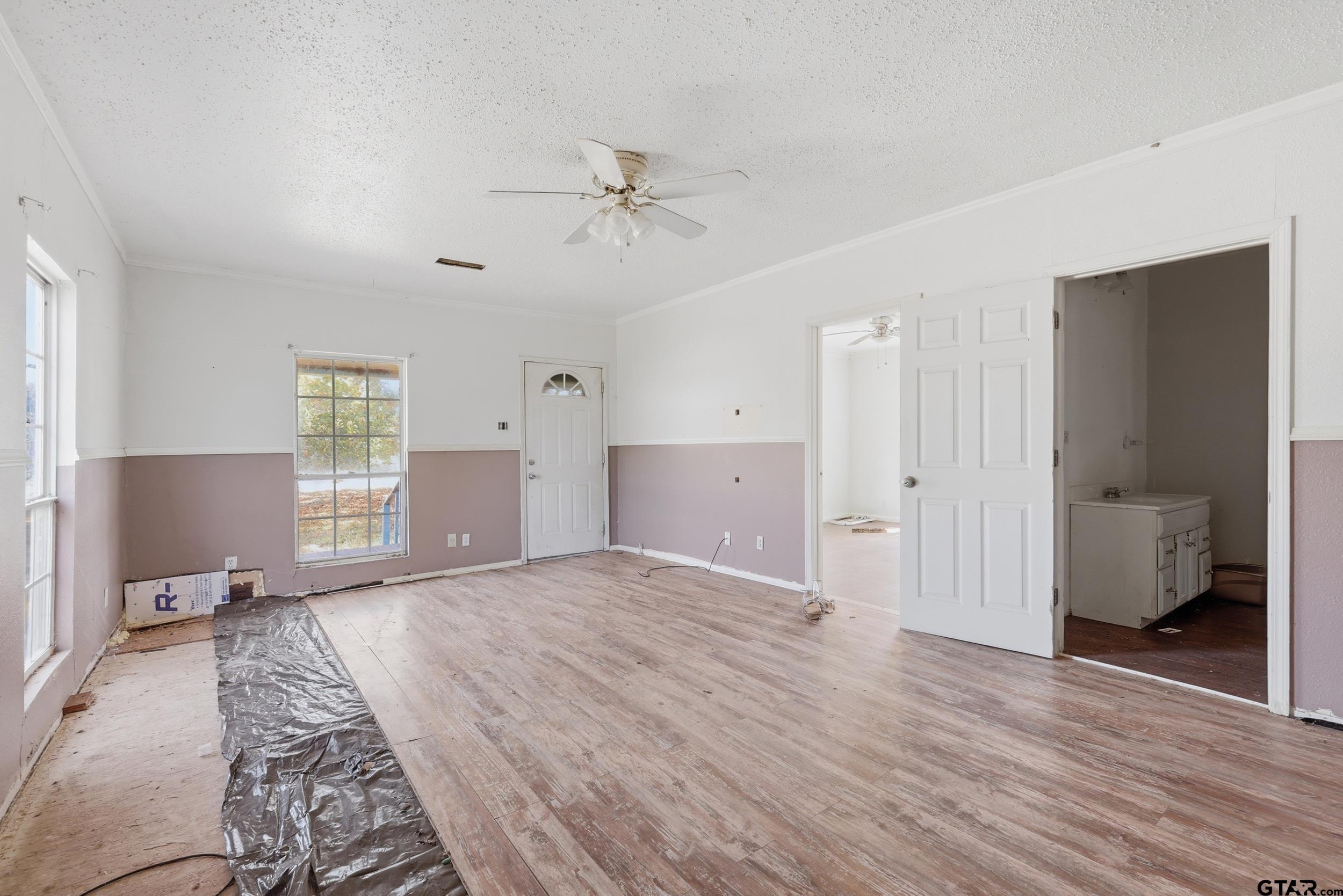 13810 E State Highway 67