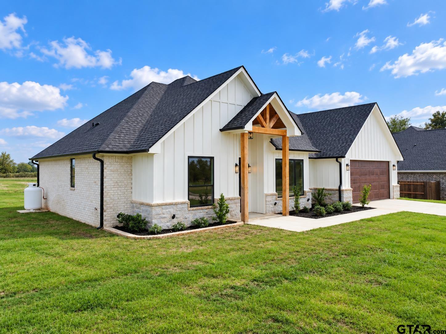 15648 County Road 436