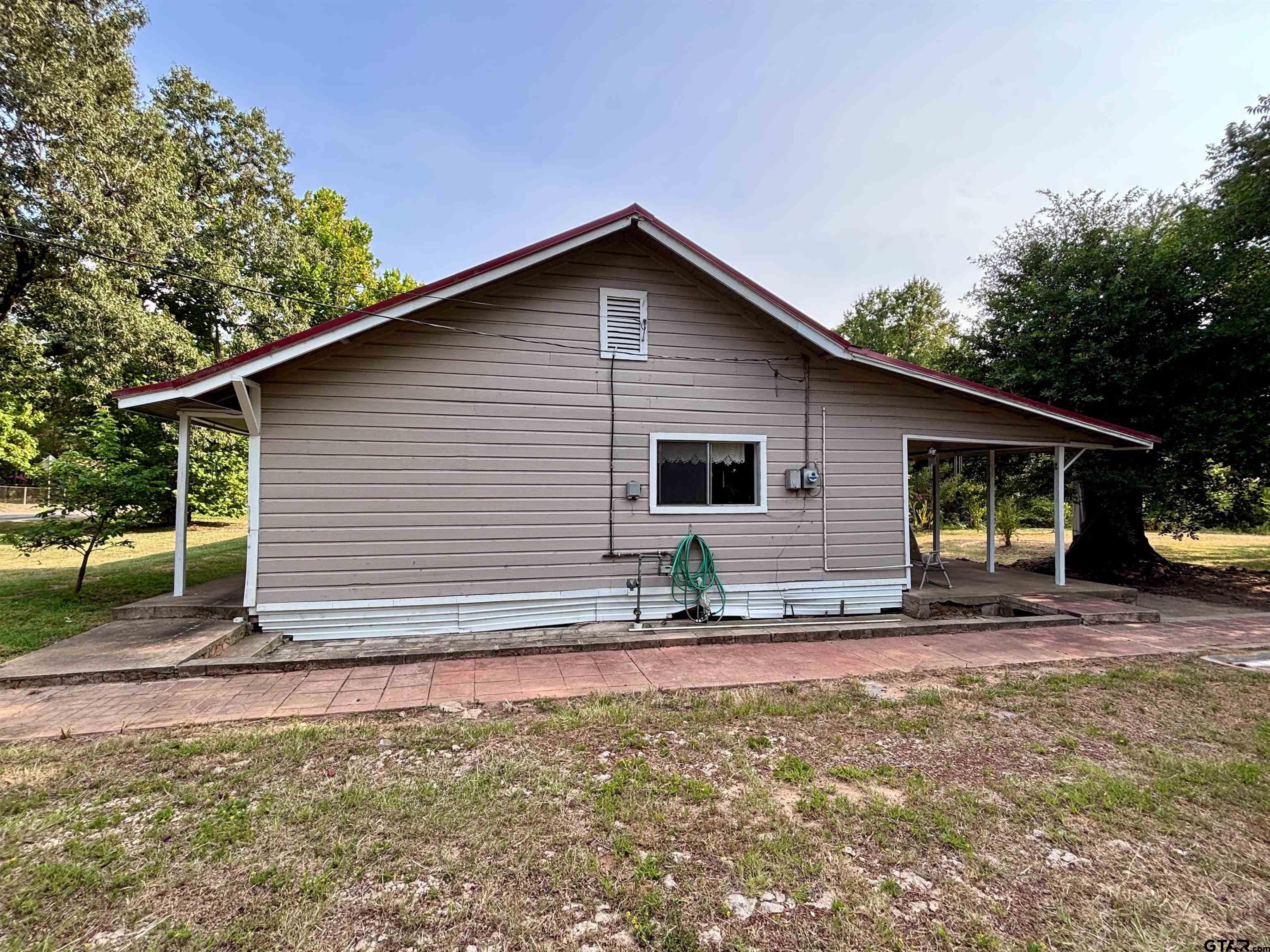 215 Cleveland