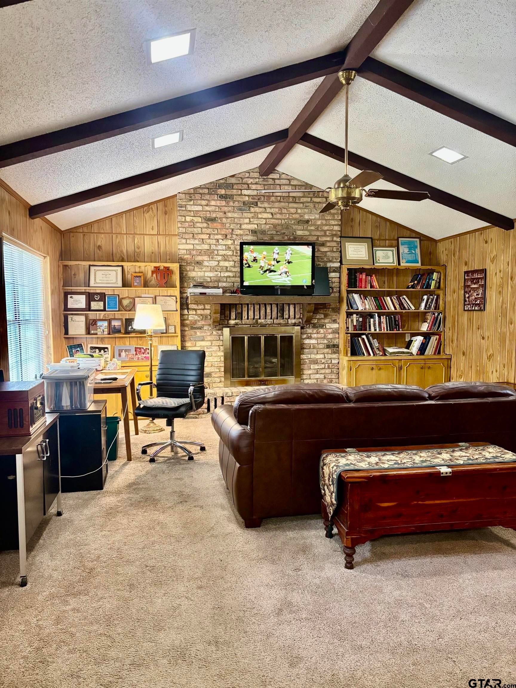2523 Sheryl Ln