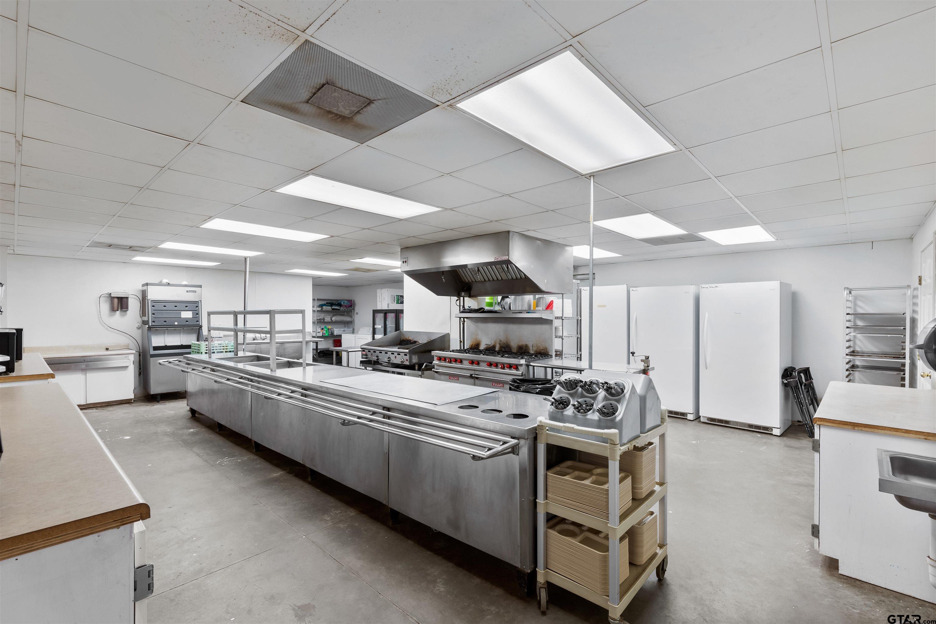 252 Private Road 6955