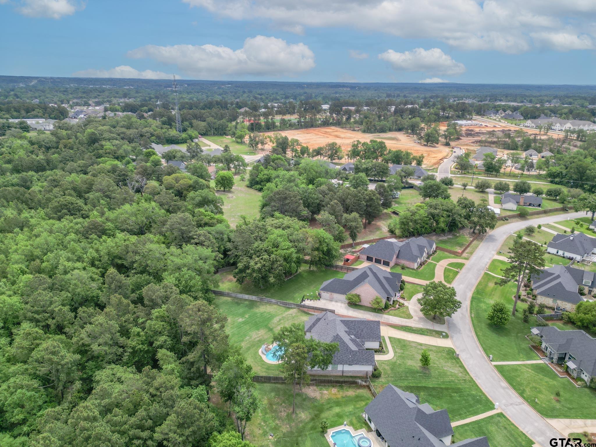 11056 Hidden Hollow Ln