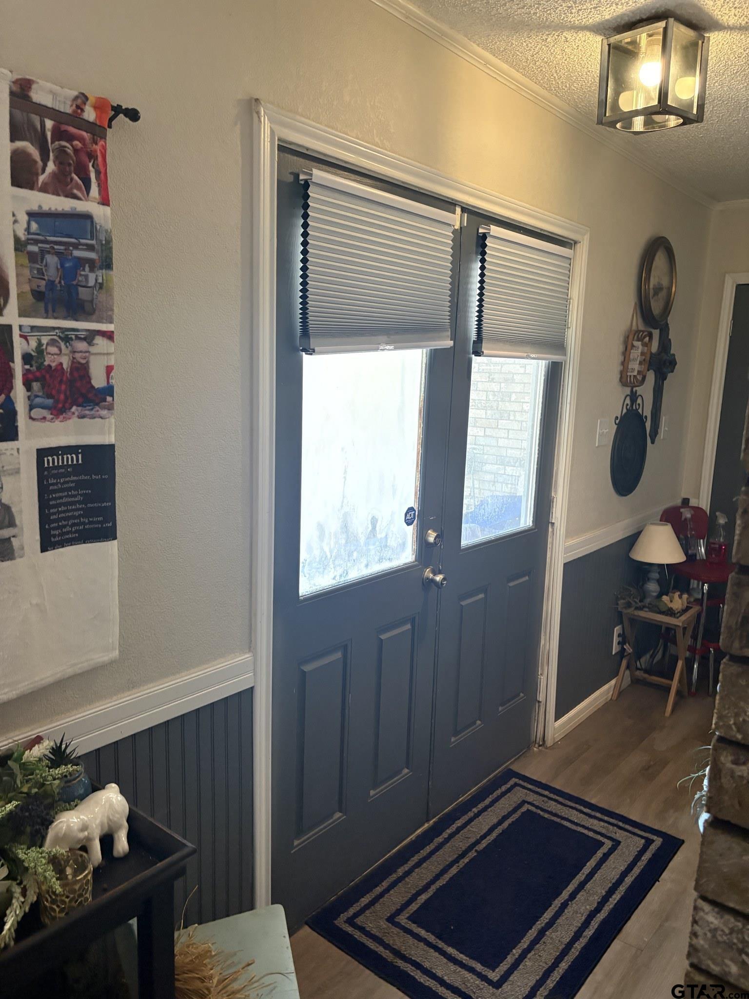 2122 E FM 249