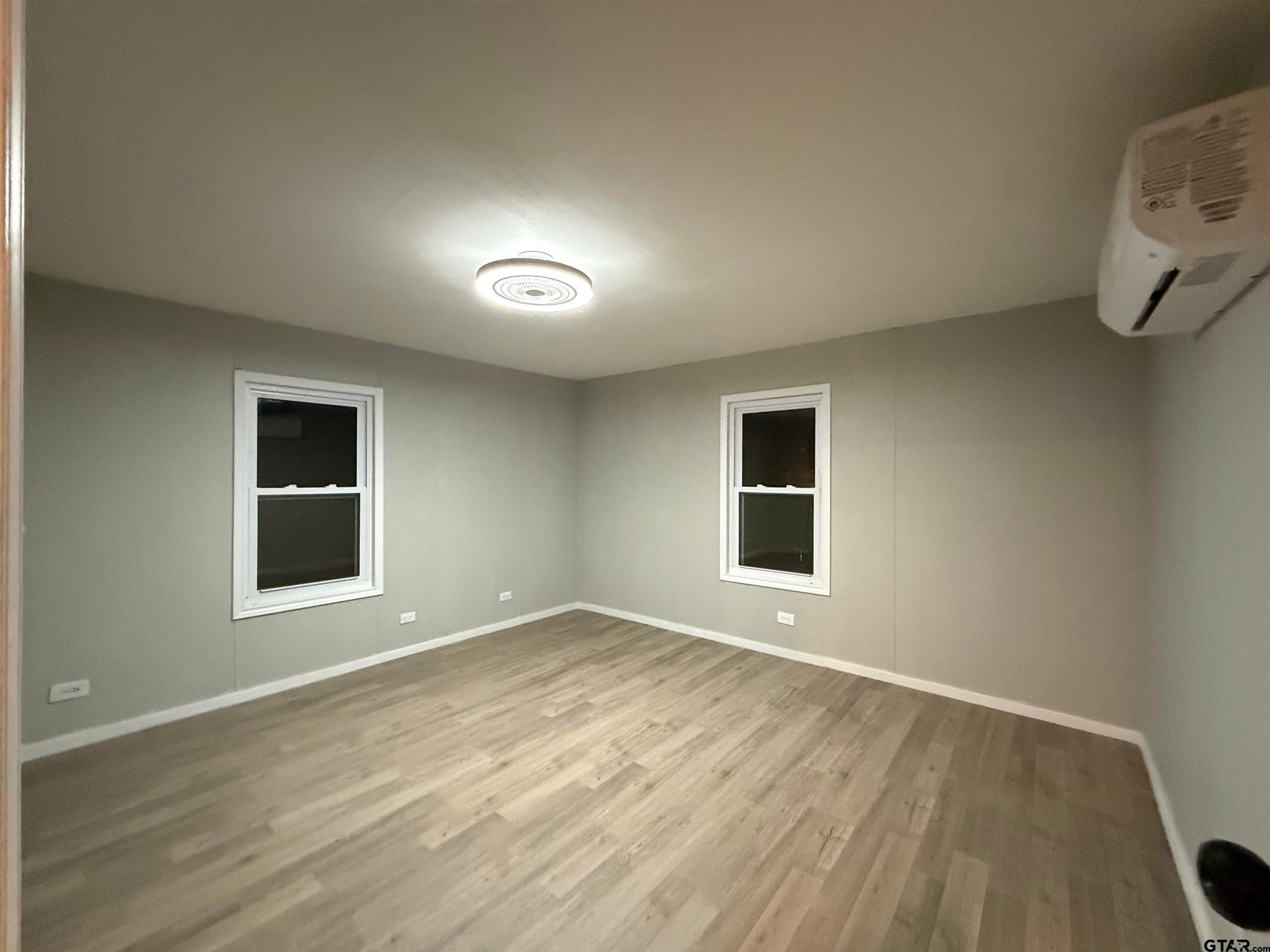 4787 Oak Gate Dr.