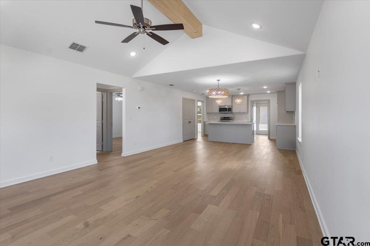 912 Nell Ave.