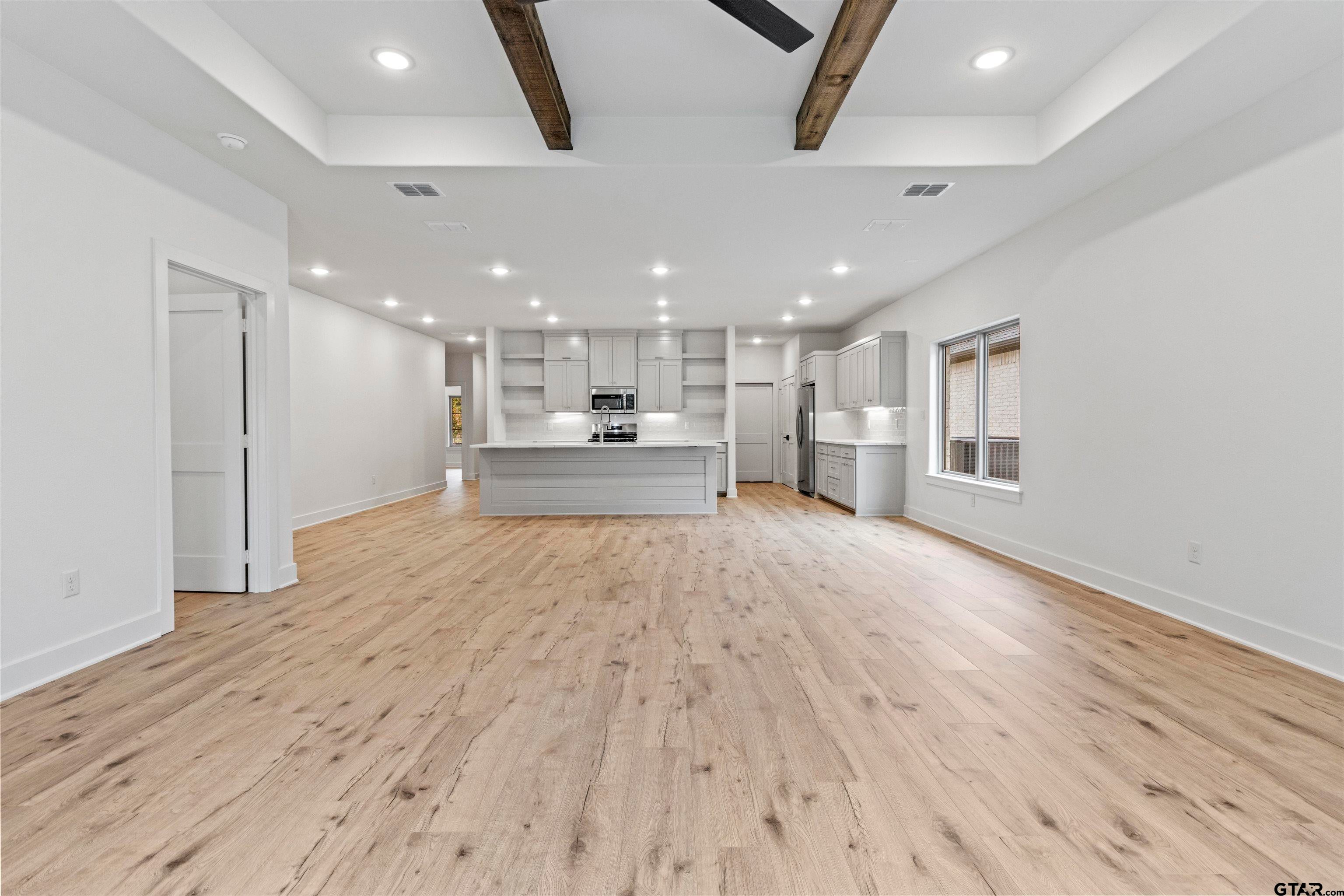 6862 Lazy Vale Ct