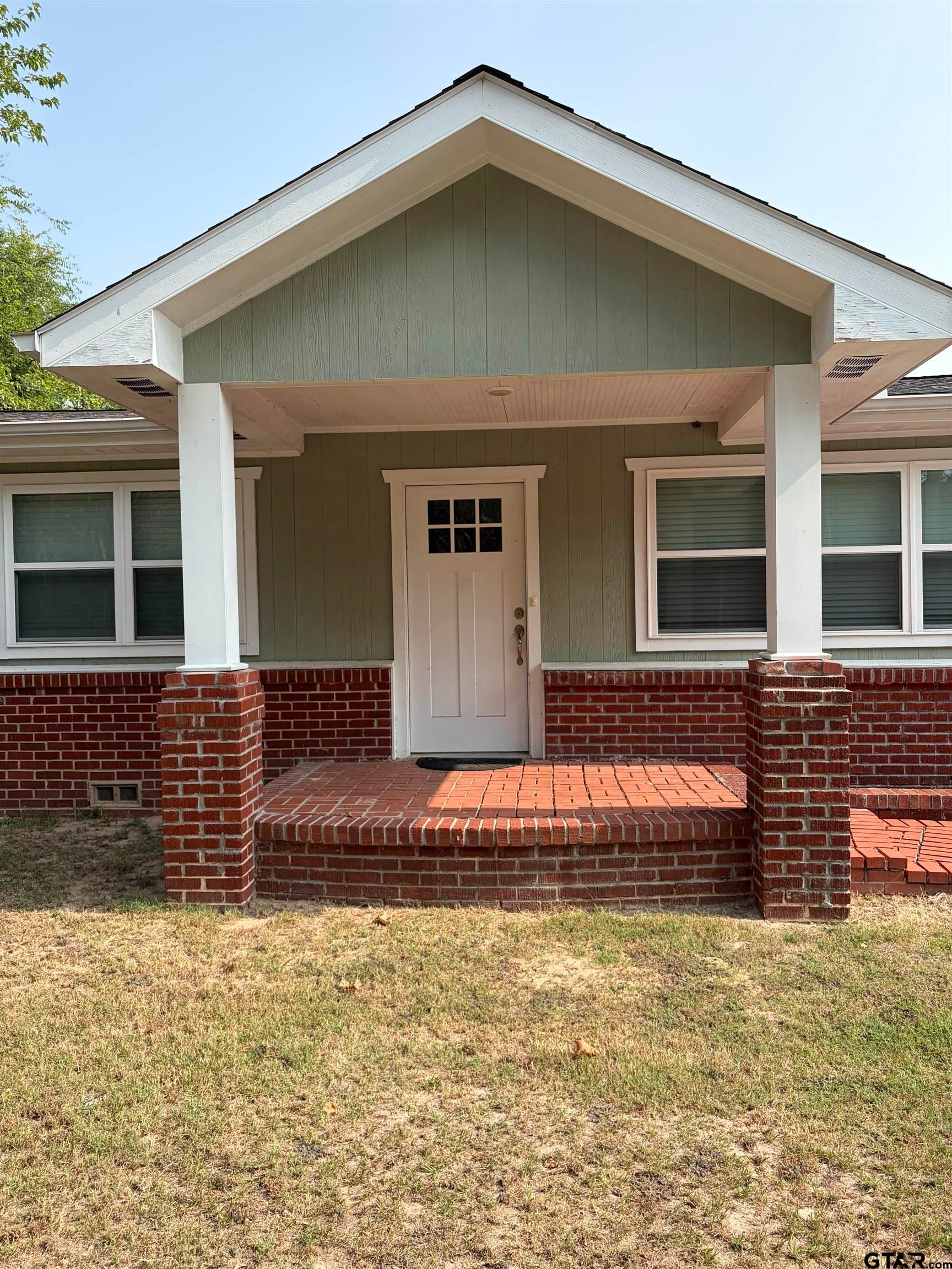 696 County Road 2298