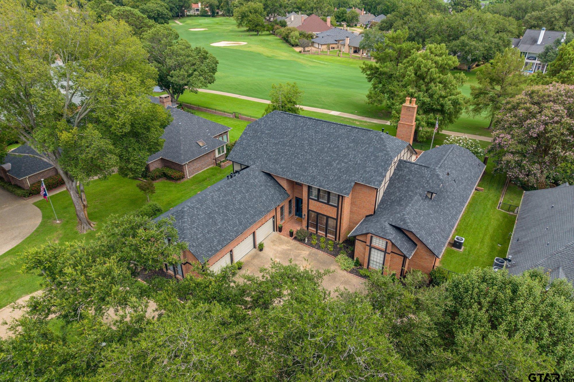 6500 Hollytree Circle