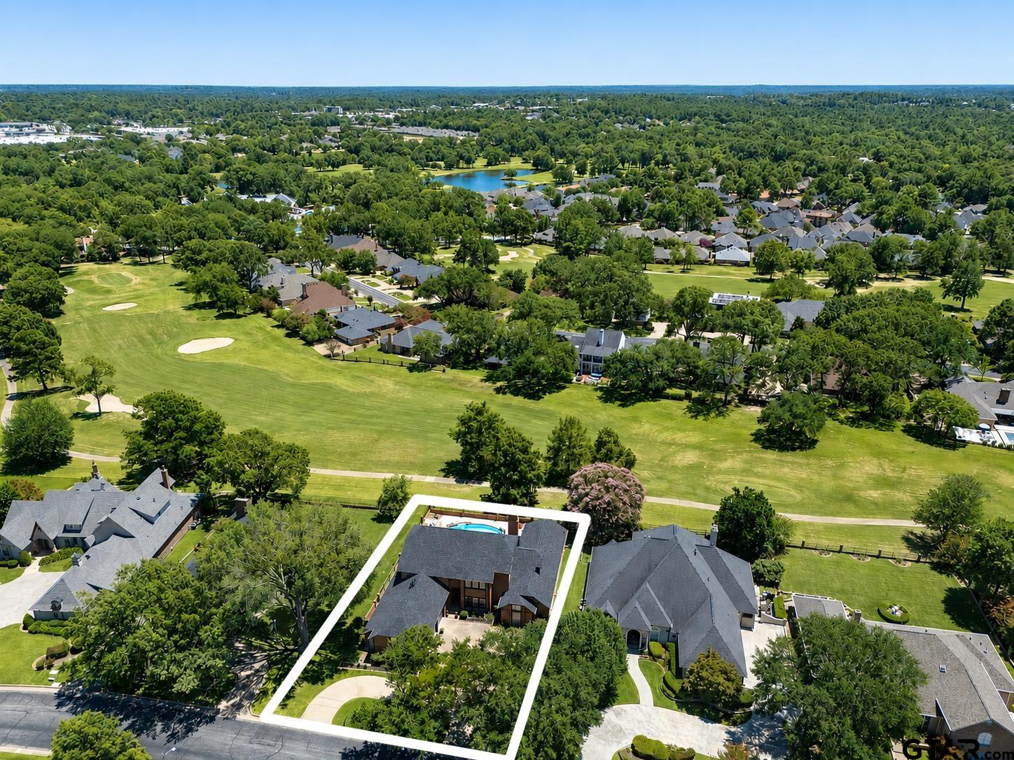 6500 Hollytree Circle
