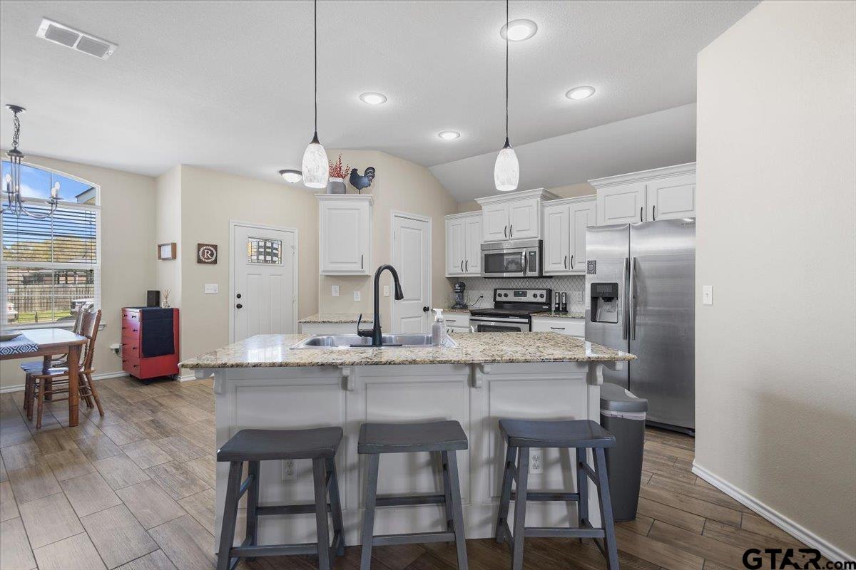 307 Mission Crest Circle