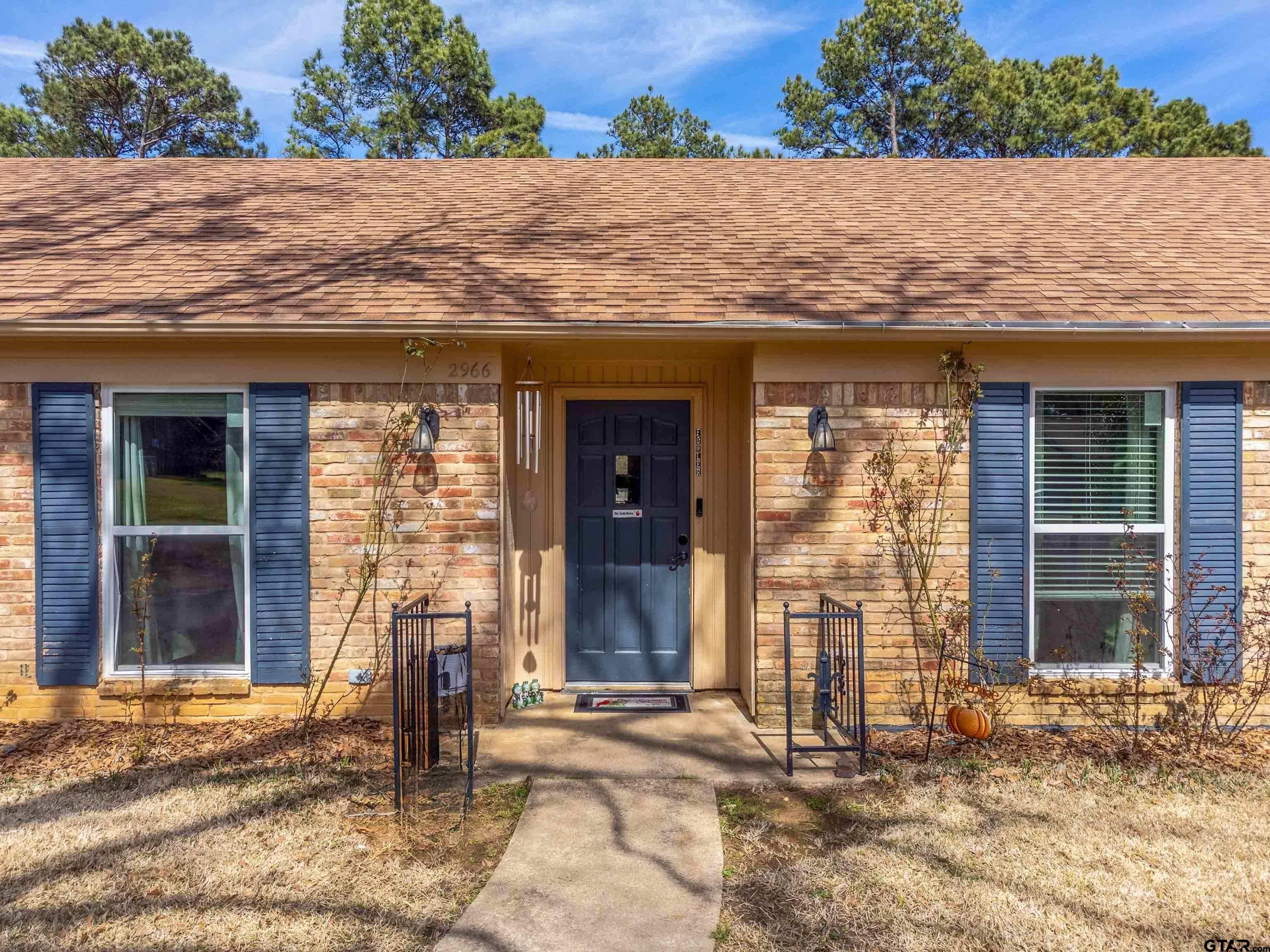 2966 Lynn Drive