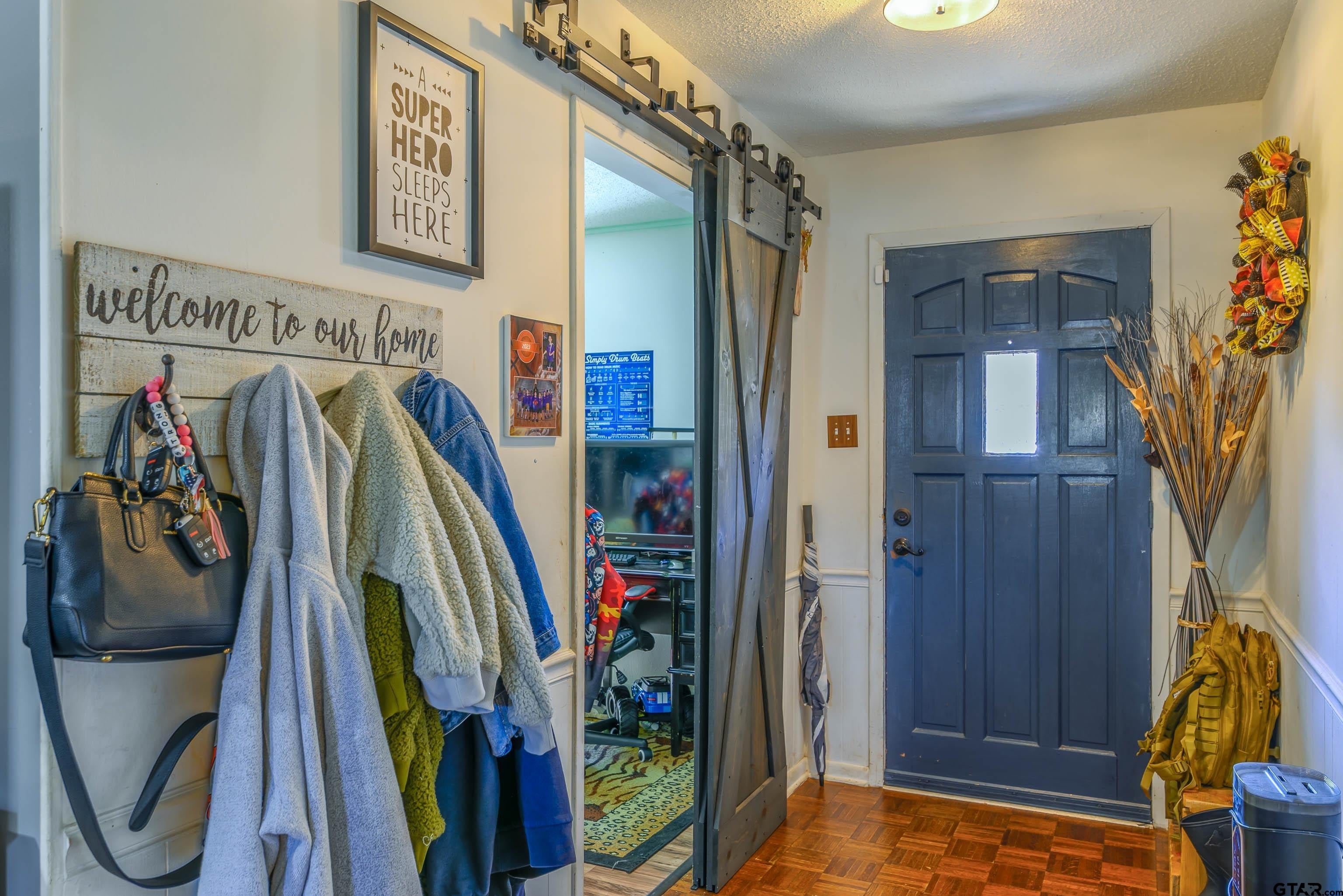 2966 Lynn Drive