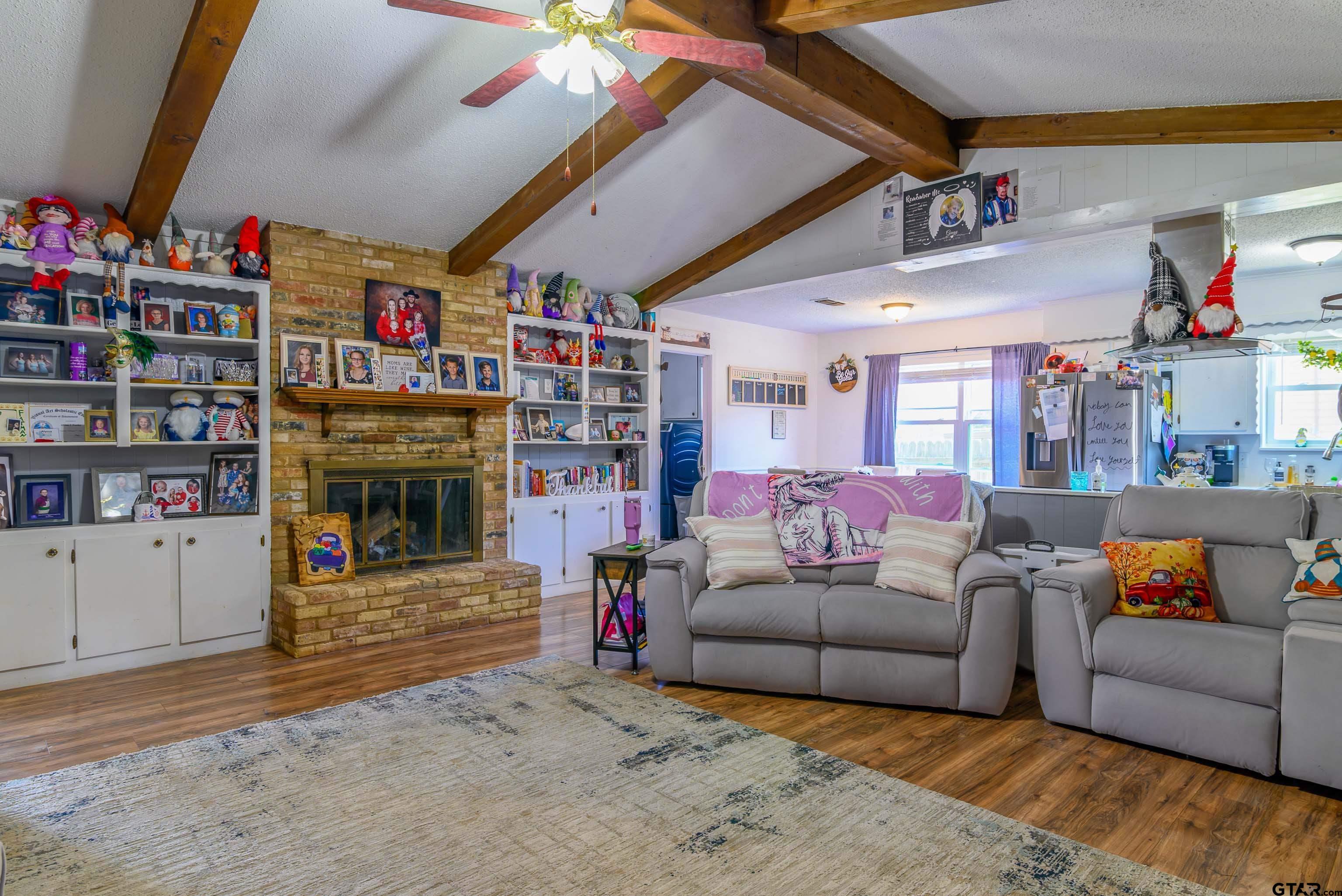 2966 Lynn Drive