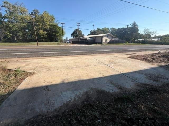 1410 W Duval