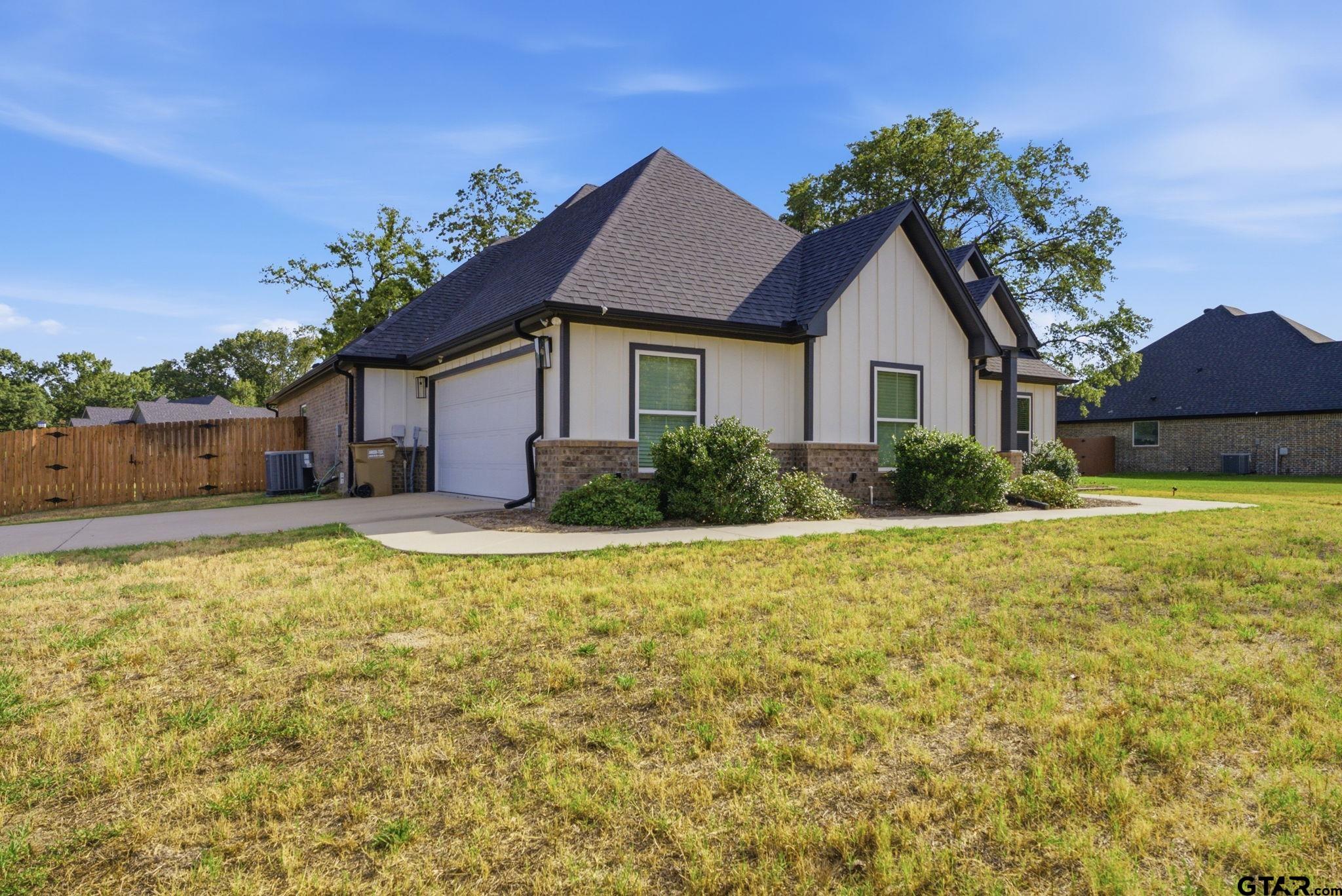 158 Forest View Dr.