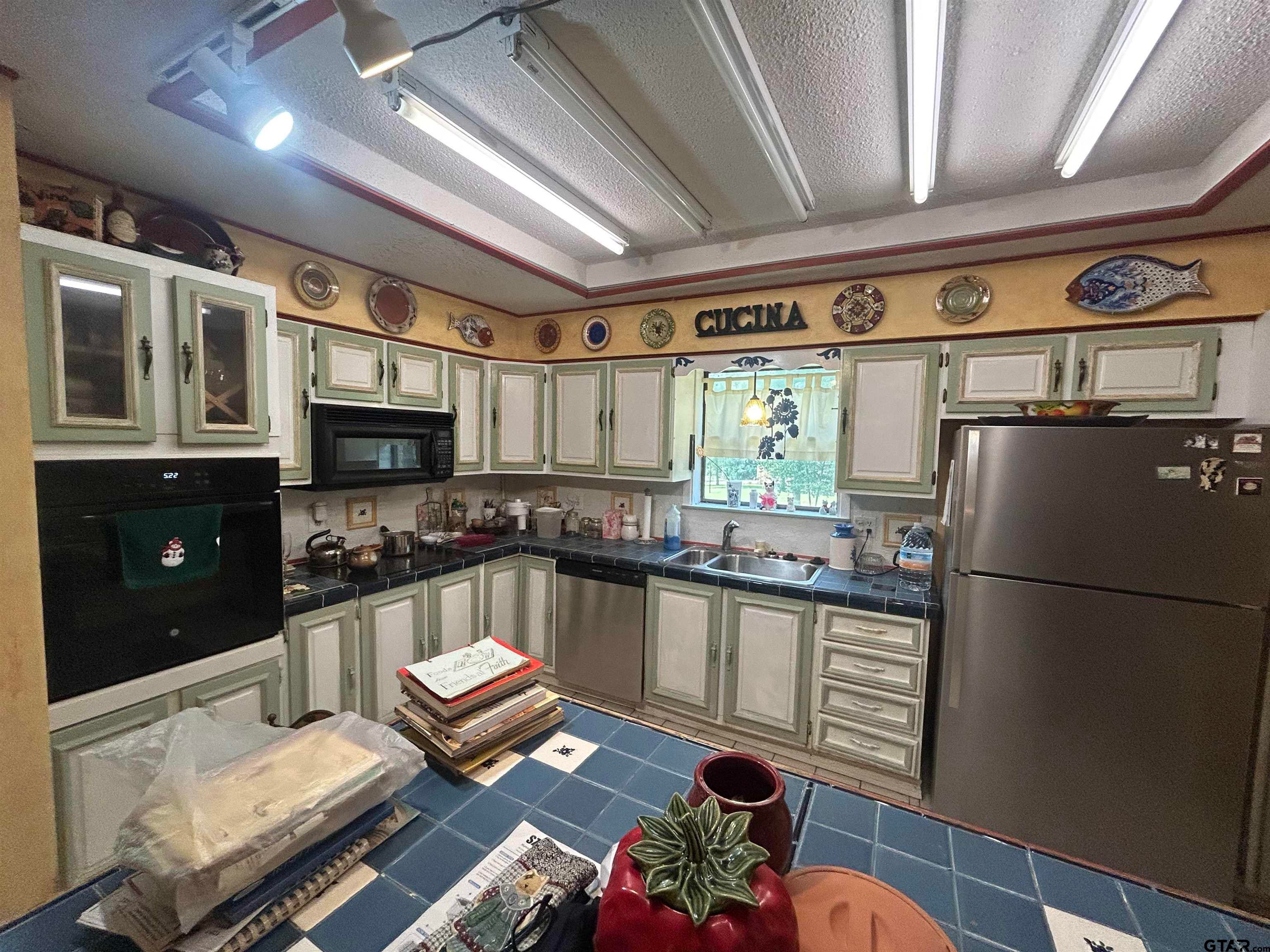 23549 Greenwood Trail