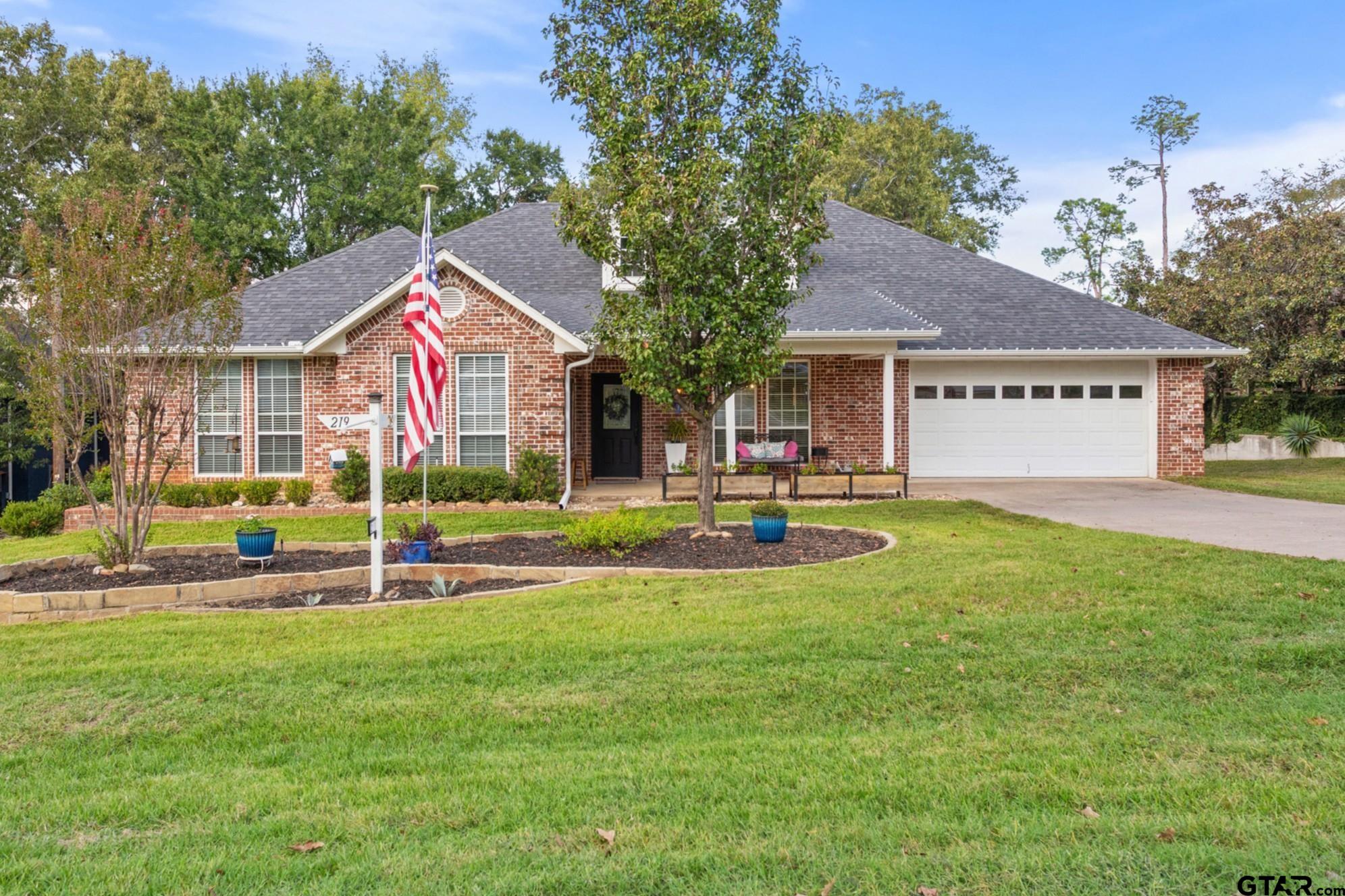 219 Canyon Dr