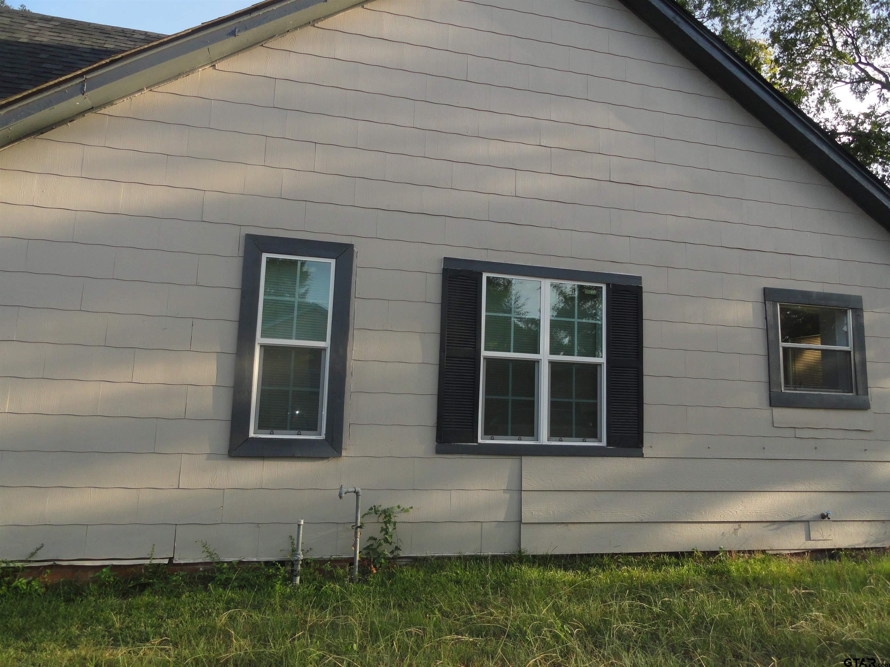 1203 S GLENWOOD