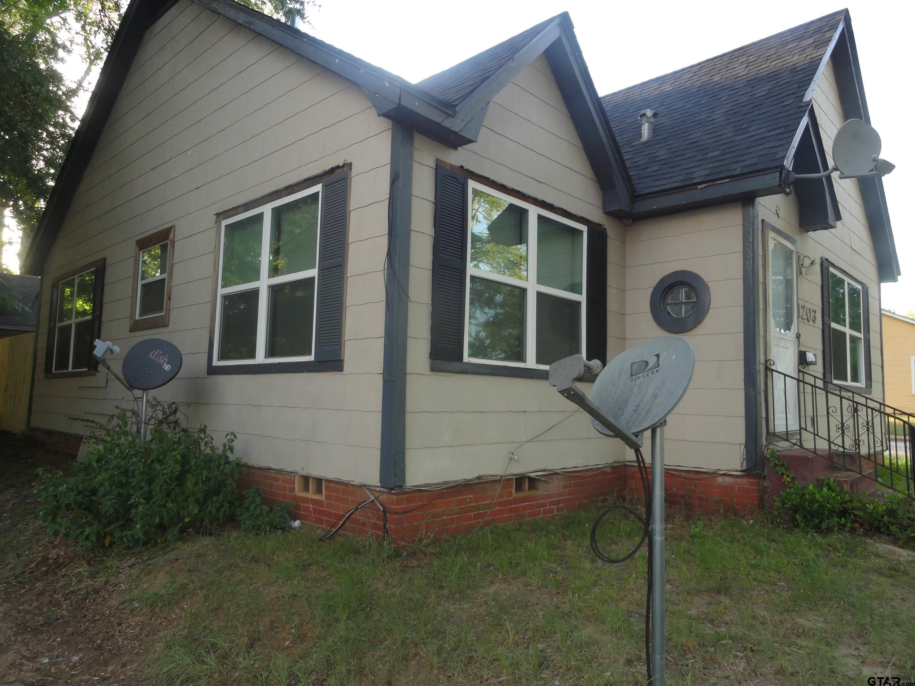 1203 S GLENWOOD
