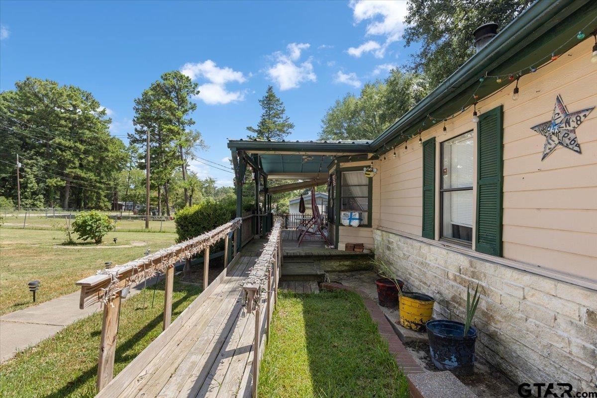 18886 County Road 2323