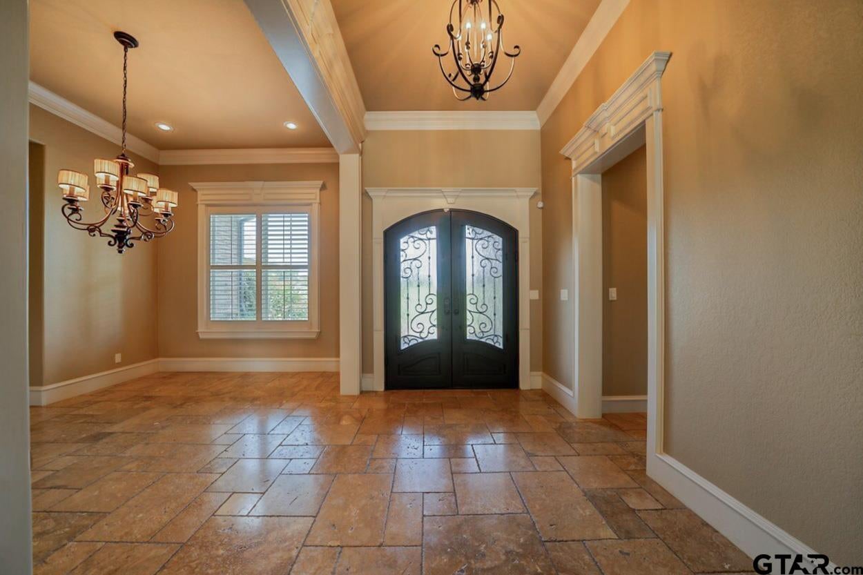 200 Weldon Ln
