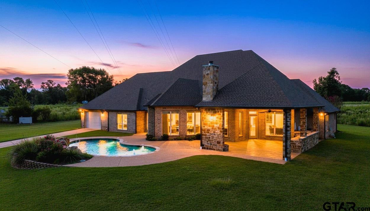 200 Weldon Ln
