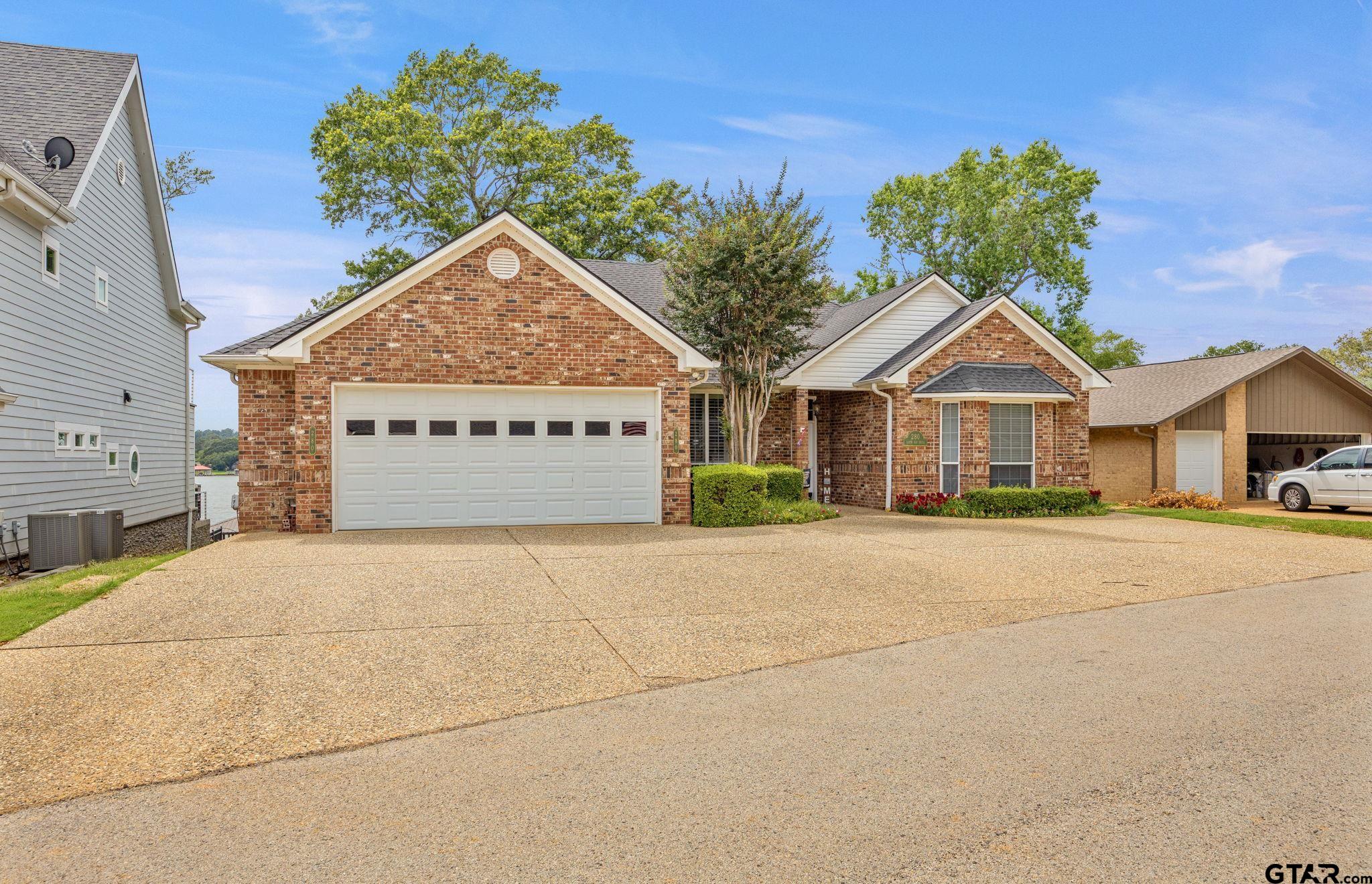 280 N Bay Dr