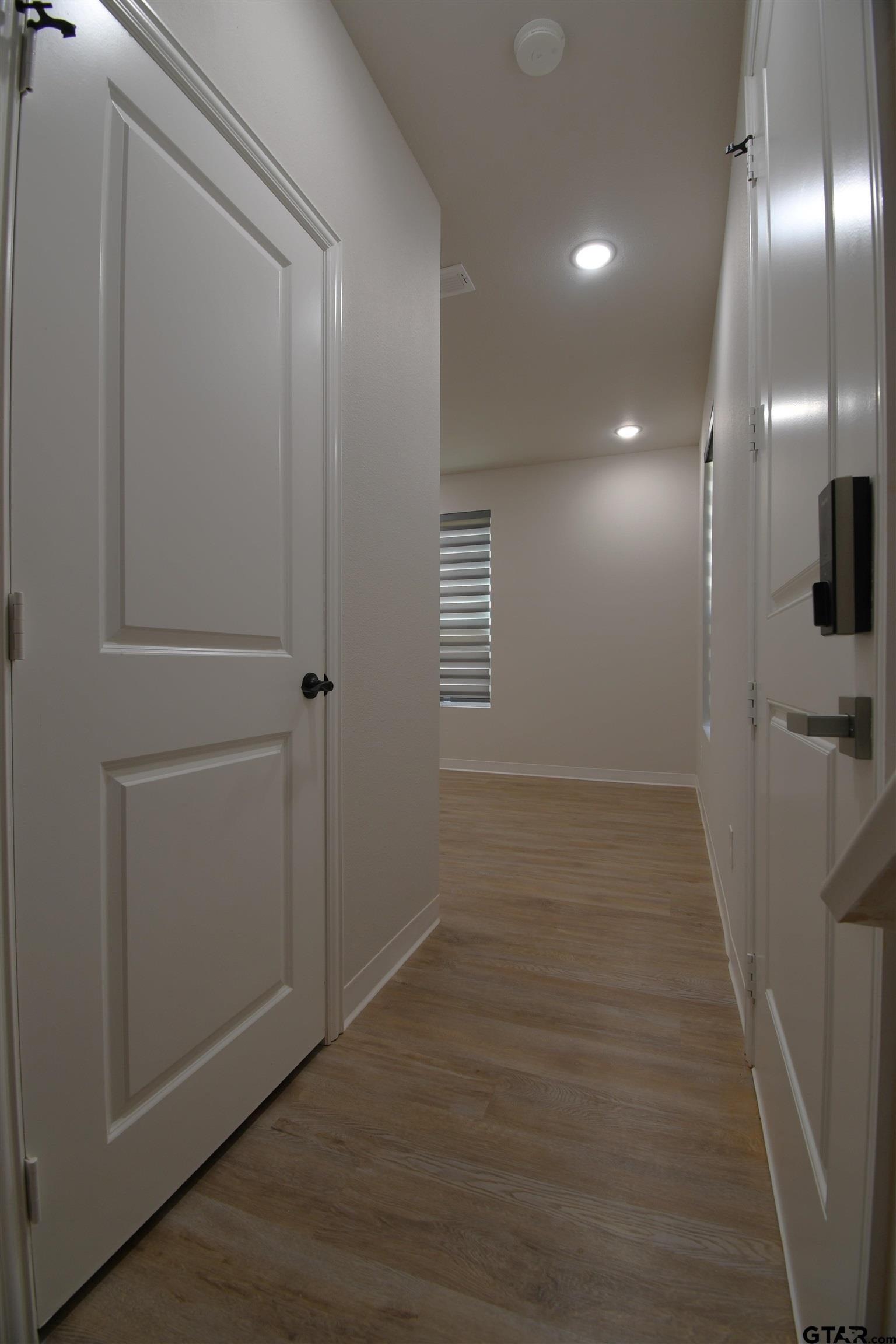 1158 Earle