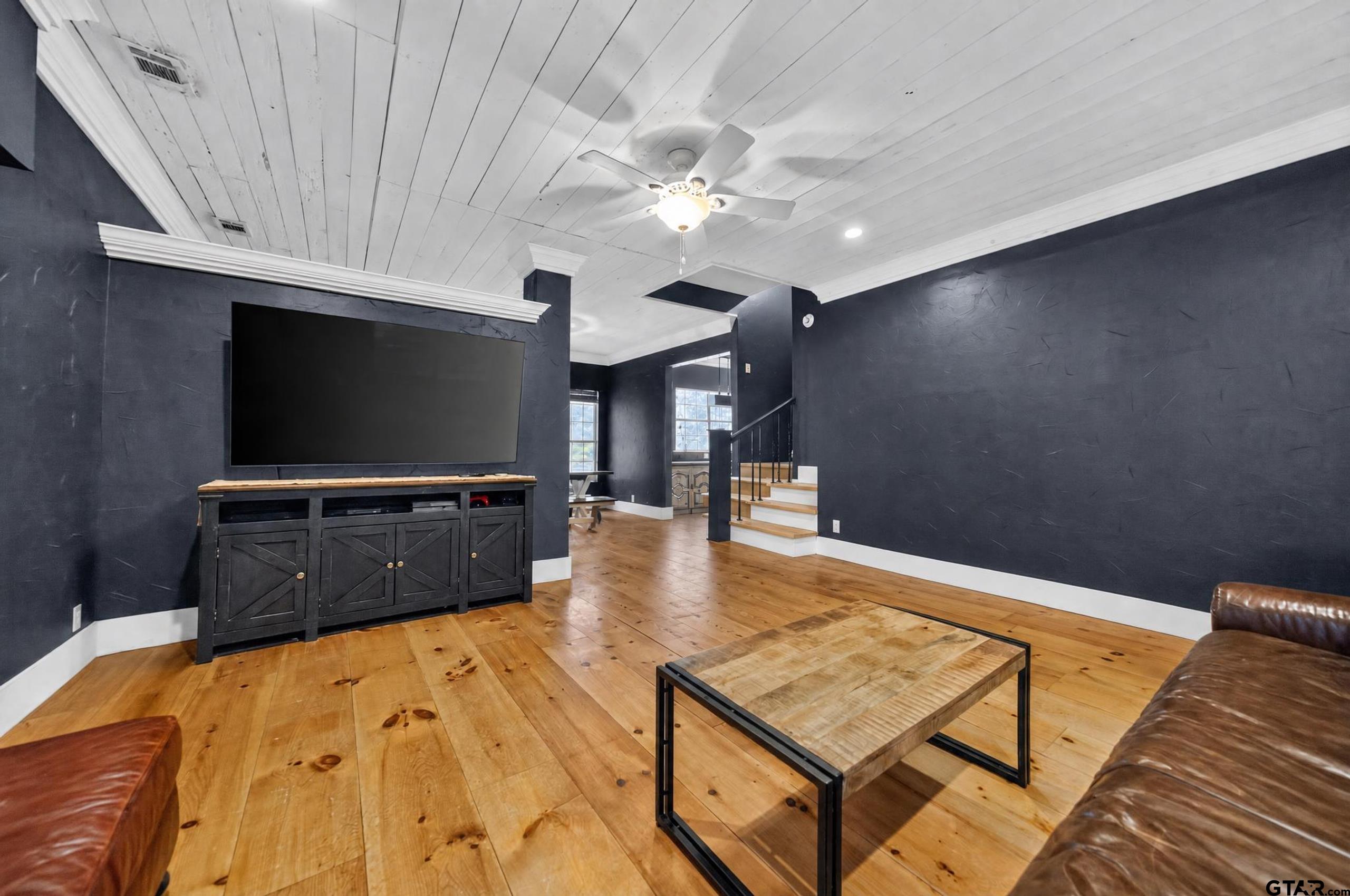 4161 E State Hwy 31