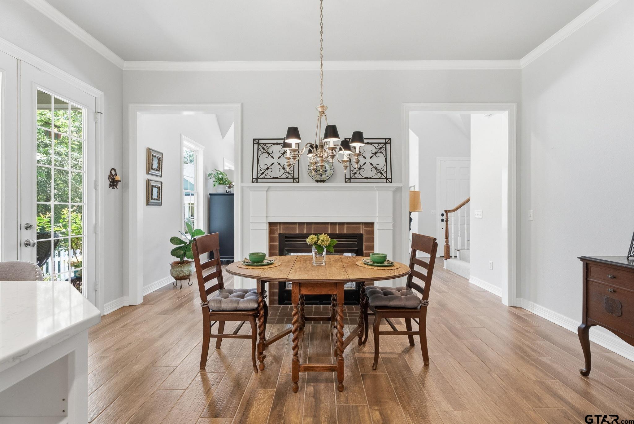 3966 Charleston Park