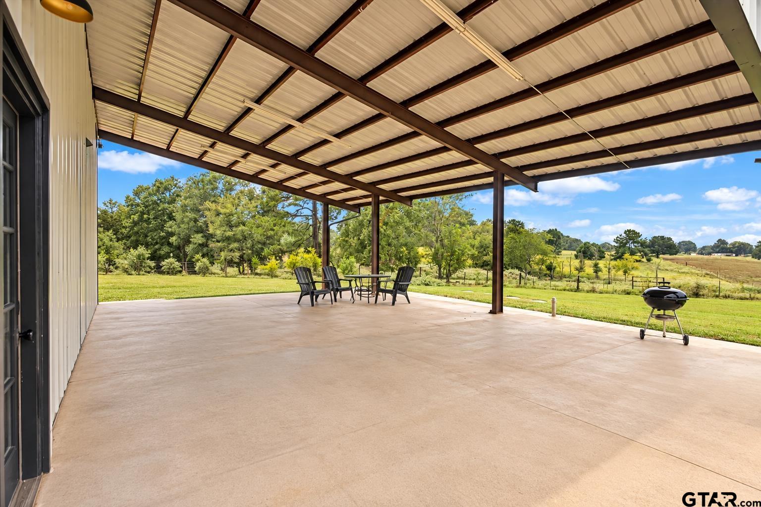 425 County Road 4111