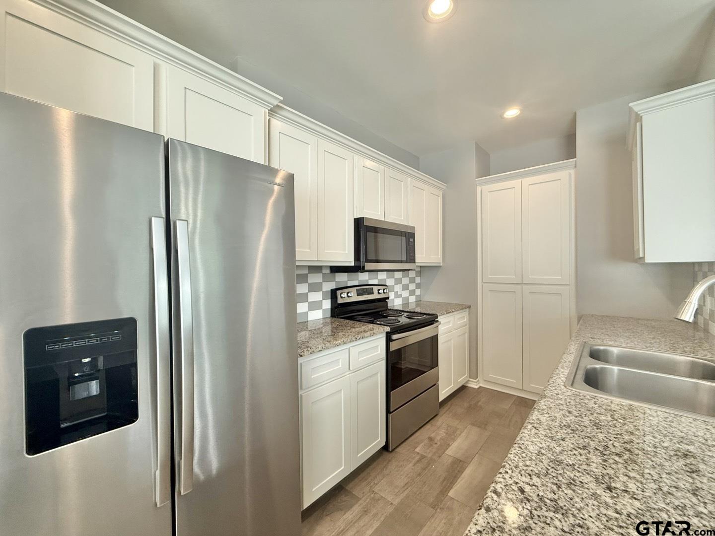 16172 Echo Glen