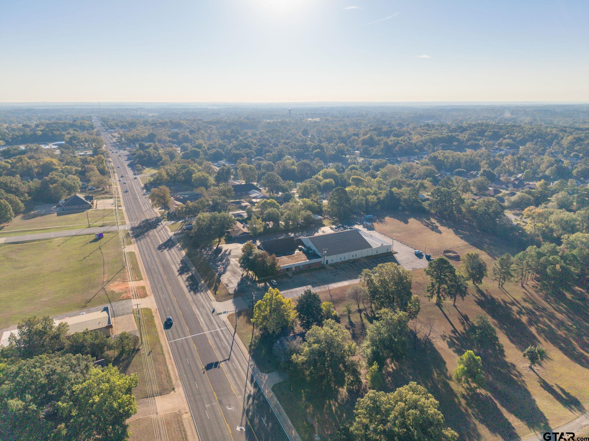 409 W Main St