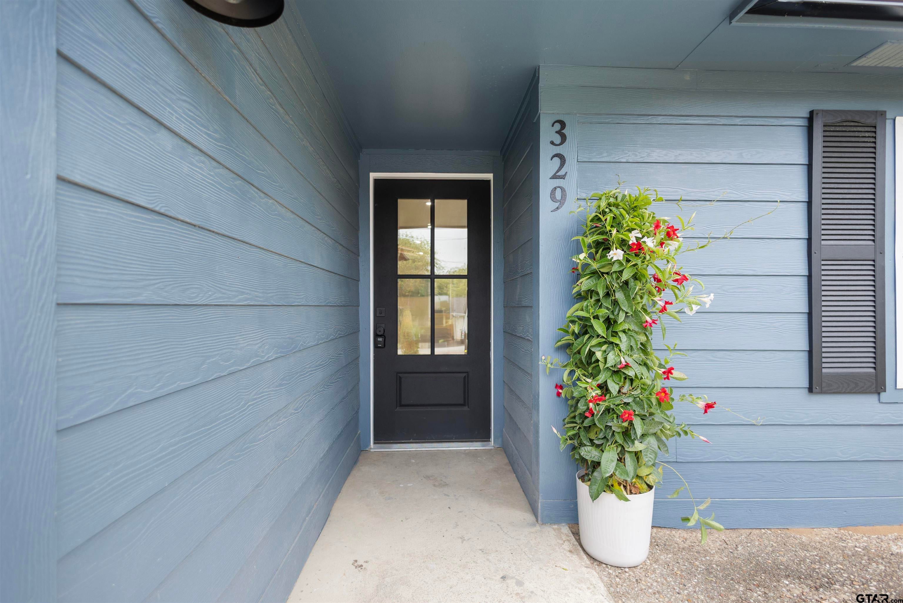 329 Lonestar Lane