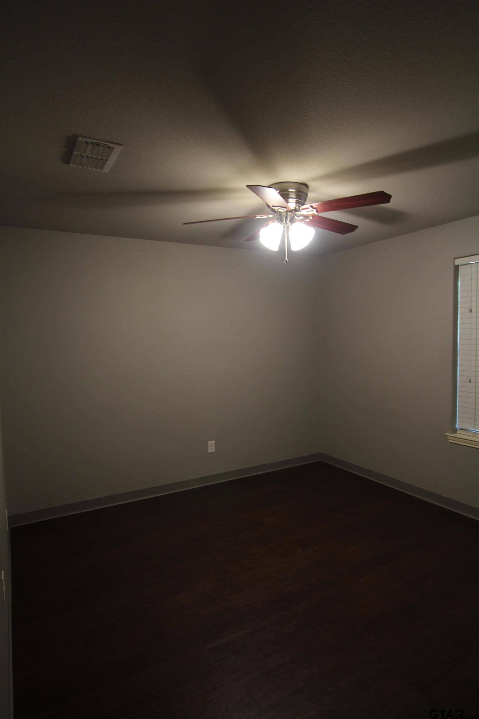 2528 Westminster