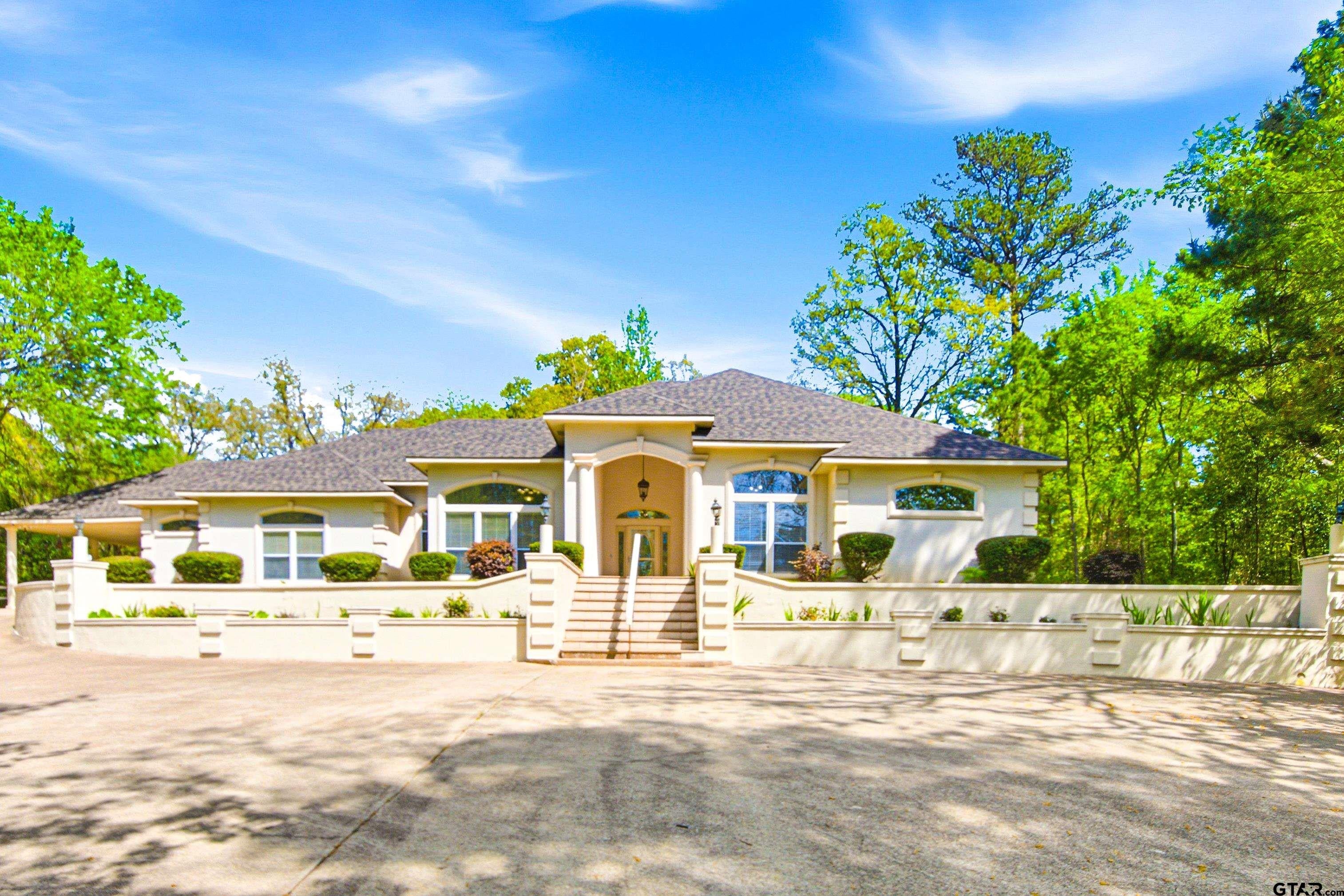 18737 Oakbrook Rd
