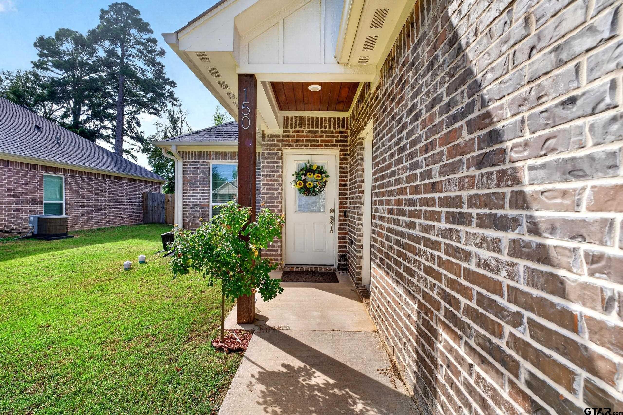 150 Briar Bend Dr