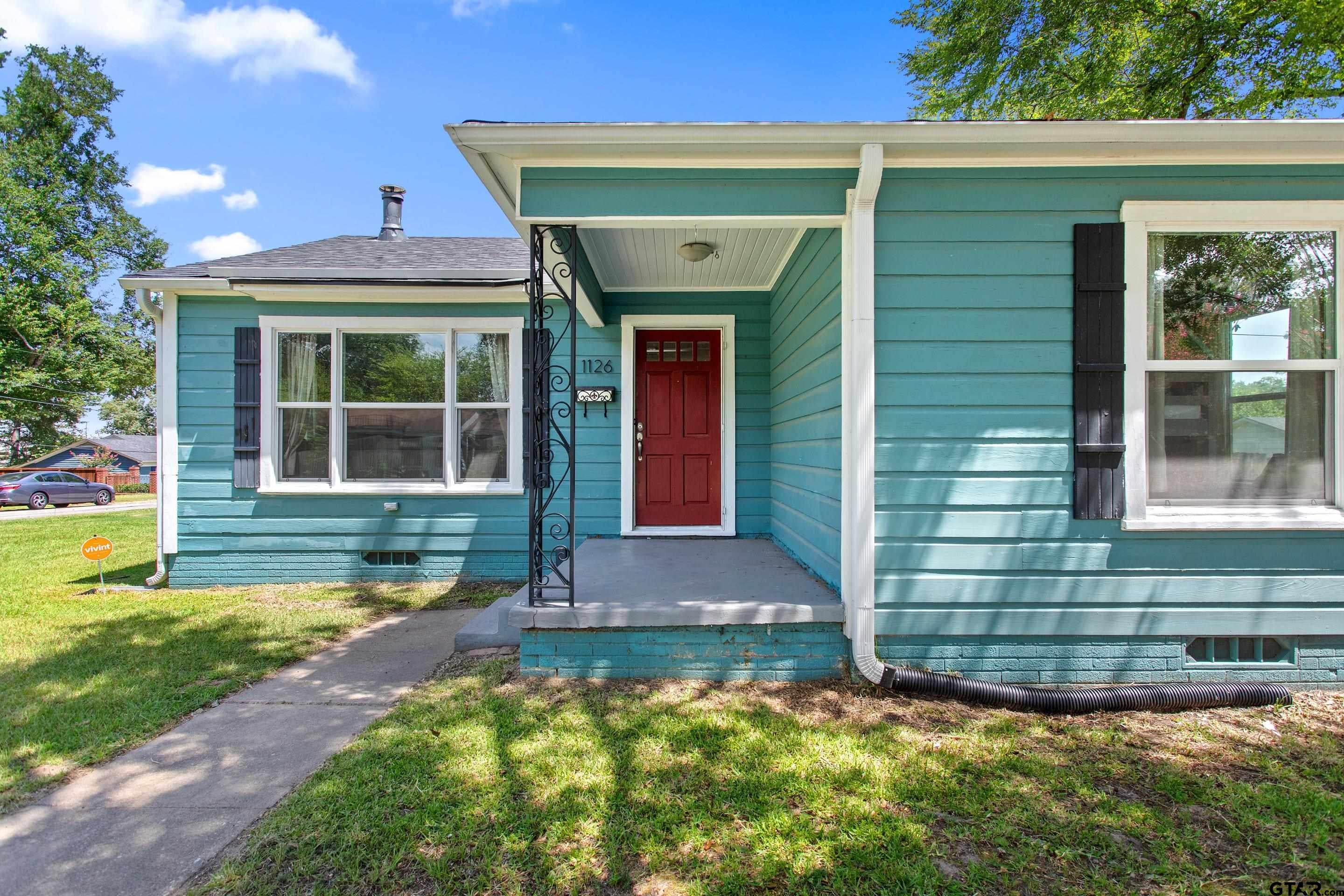 1126 Skyline Street