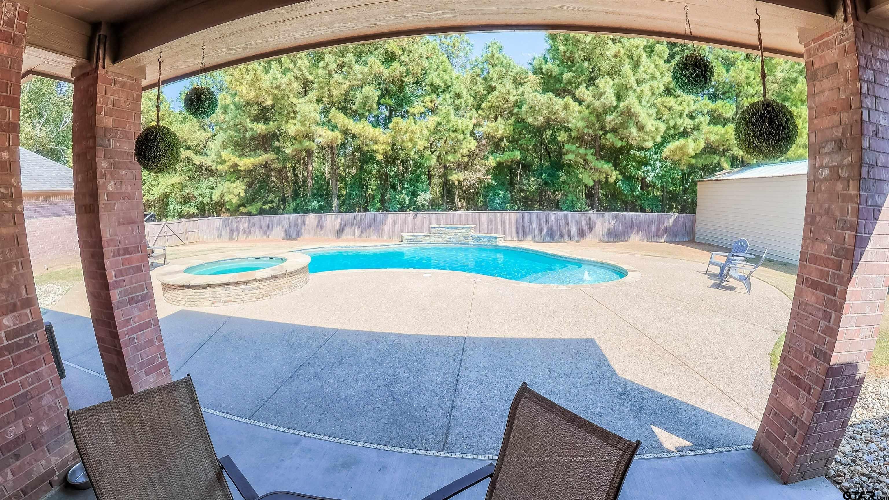 135 Pond Dr.